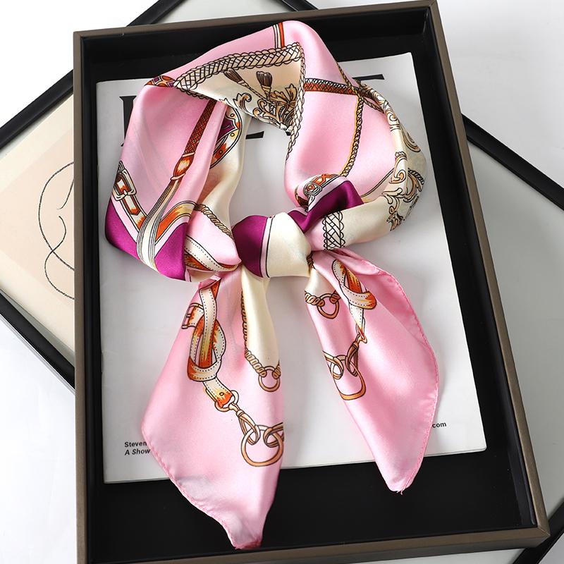 Luxury Brand Silk Satin Head Scarf For Women Animal Animal Kerchief Neck Scarfs 70cm Square Shawls and Wrpas Scarves For Ladies