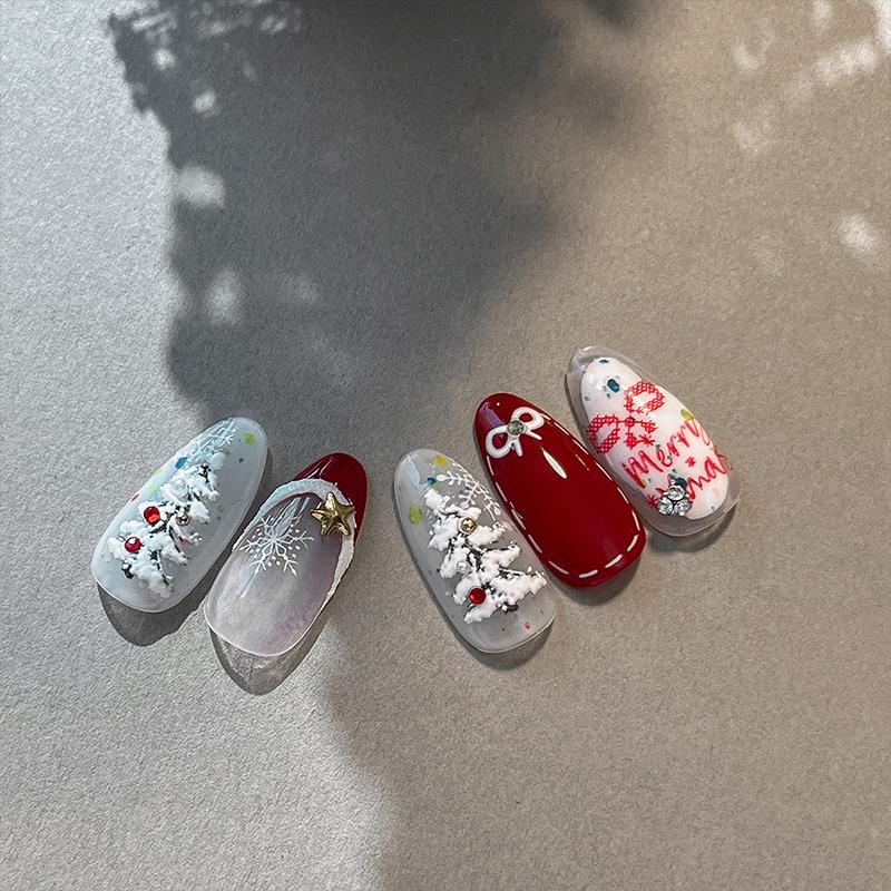 Embossed Christmas Tree Nail Art Stickers 2025 New Simple White Polka Dot Nail Stickers Christmas Decoration