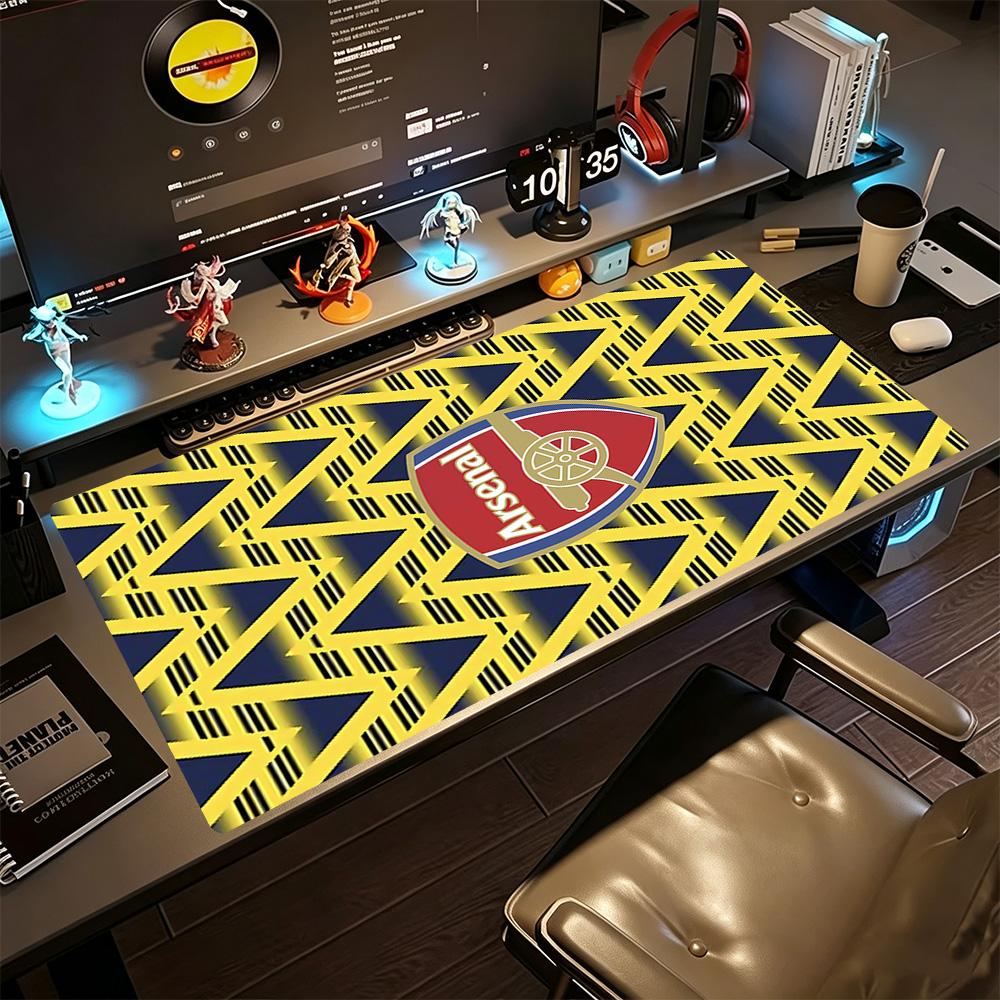 Arsenal Gaming Mouse Pad Office Mouse Mats Study Desk Mat Non-Slip Rubber Bottom Suitable for Office Gaming PC Laptop