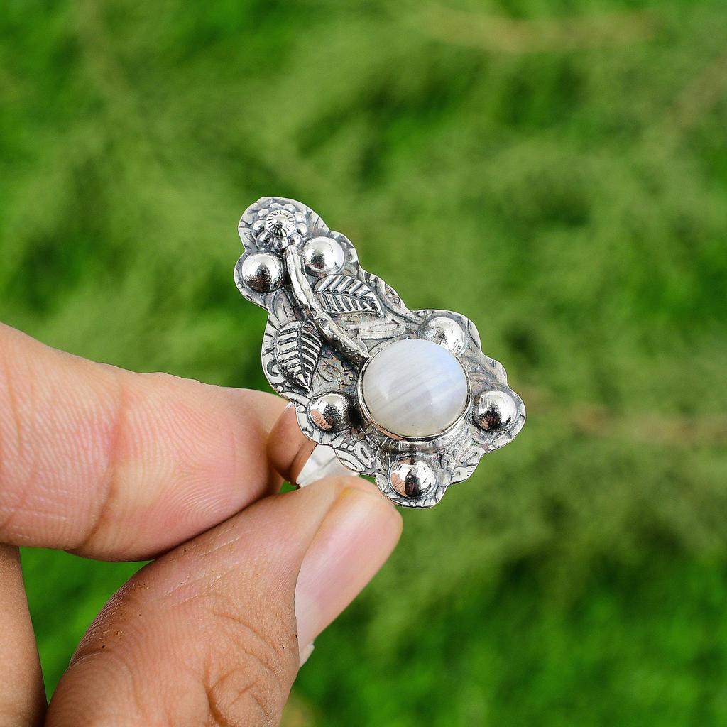 Rainbow Moonstone Stone Mother Flower Solitaire Ring Jewelry 925 Sterling Silver