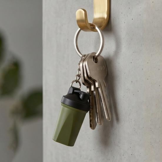 Shaker Cup Keychain Portable 3D Printed Workout Keychain with Metal Ring Bags Gym Backpack Pendant Mini Fitness
