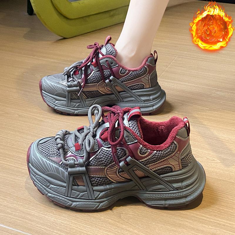 Женские зимние кроссовки на толстой платформе, теплые прогулочные туфли с подкладкой из искусственного меха, удобные кроссовки для тренировок и бега на шнуровке с флисовой подкладкой для женщин