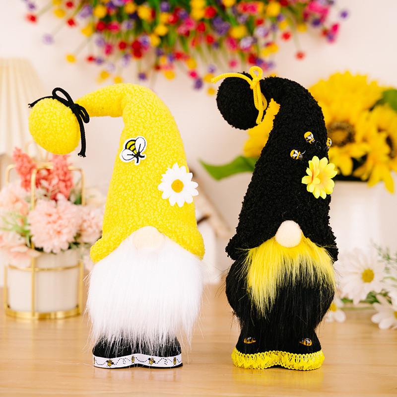 Очаровательная плюшевая кукла пчелы желтого и черного цвета с бантом для праздничного украшения дома