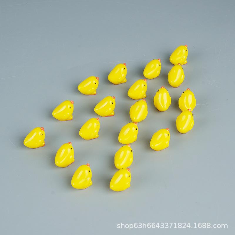 Children'S Toys Mini Yellow Chicken Animal Resin Diy Accessories Car Center Console Landscaping Decorative Small Ornament
