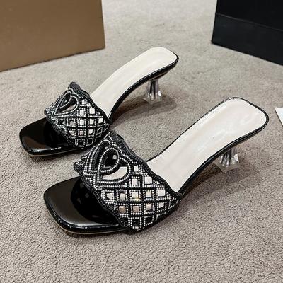 Модные темпераментные шлепанцы на тонком каблуке, летние новые шлепанцы с круглым носком и кристаллами, противоскользящие, износостойкие сандалии на высоком каблуке