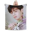 Плед Ча Ын У Коралловый Флис Плюшевый Зимний K-pop Портативный Легкий Тонкий Плед для Постельного Белья Дивана Одеяло