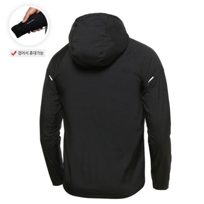 Nike Мужская куртка с капюшоном S Nk eSSentialS Cu5358 010