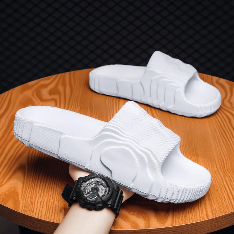 Летние новые домашние тапочки для мужчин и женщин, мягкие пляжные тапочки для влюбленных из ЭВА, удобные туфли на толстой подошве и платформе, большие размеры