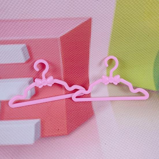 20 Pcs Dollhouse Hangers Reusable Multifunctional Plastic Pink Miniature Clothes Rack for Doll