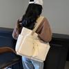 Простая повседневная сумка-тоут в зарубежном стиле, большой вместимости, персонализированная трендовая сумка подмышку, весенняя модная нишевая дизайнерская сумка через плечо