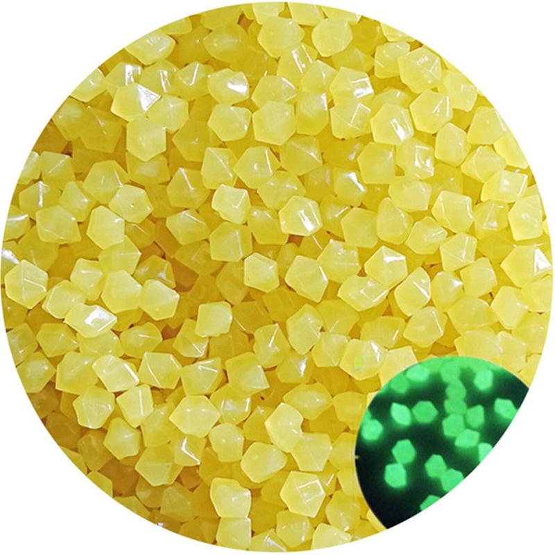 50Pcs Outdoor Luminous Stones Glow In Dark Garden Pebbles Fish Tank Decoration