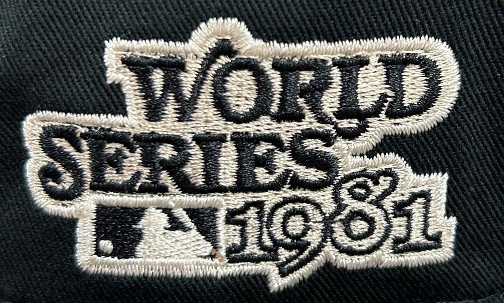 Кепка CAP Hat 9FORTY Логотип LA Сёхей Отани Лос-Анджелес Доджерс Логотип Мировой серии 1981 Регулируемая Черная [New Era] Женская [Б/У]