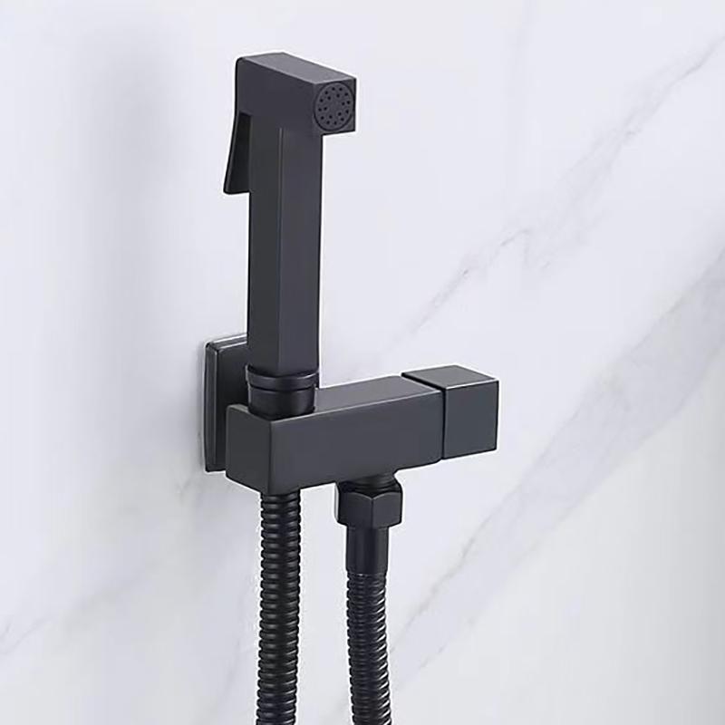 Латунный смеситель для биде Золотой ручной распылитель для биде Туалетный гигиенический душ Смесители для унитаза Однорычажный кран для холодной воды Самоочистка