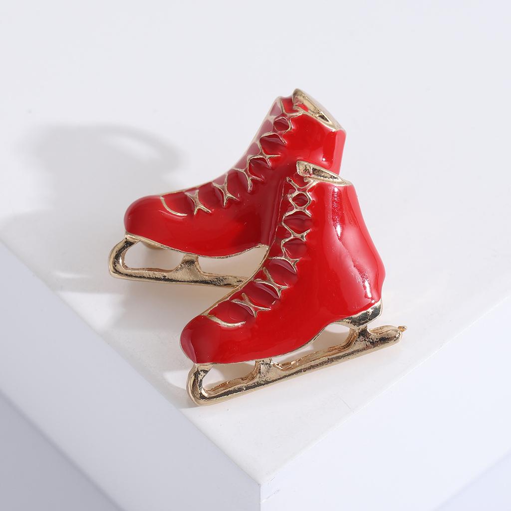 Popular Outdoor Sports Creative Drip Skates Brooch Holiday Gifts Popular Women'S Accessories