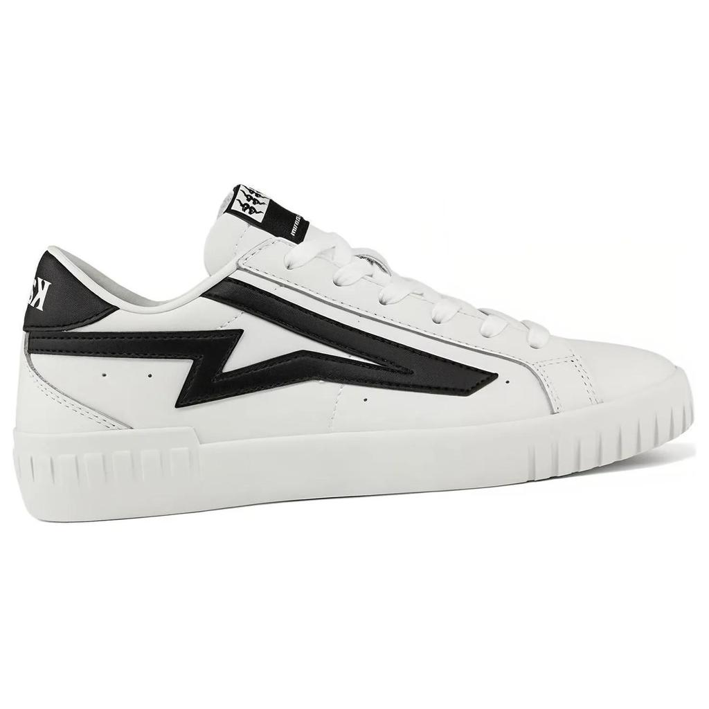 Kappa Slip Resistant Abrasion Resistant Low top Skateboard Shoes Women's White Black (Unisex) Skate Shoes K0BW5CC28 012A