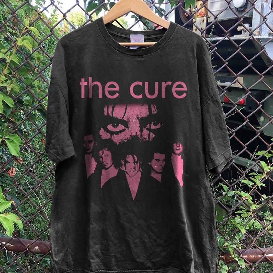 NEW! The Cure 90s T-Shirt Love Band Graphic Rock Unisex Tee