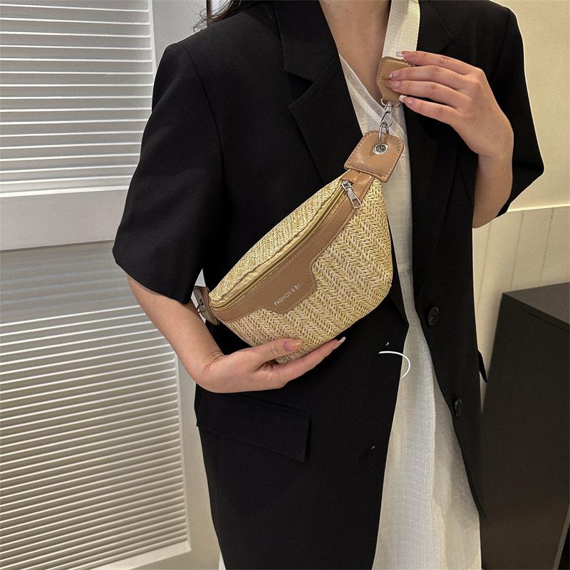 Fashionable Braided Women's Waist Bag New Spring Korean Style Trendy Breast Bag Simple Casual Shoulder Bag