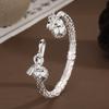 New cloud-patterned palace bell bracelet, new Chinese-style open design, niche design, high-end versatile light luxury accessory gift