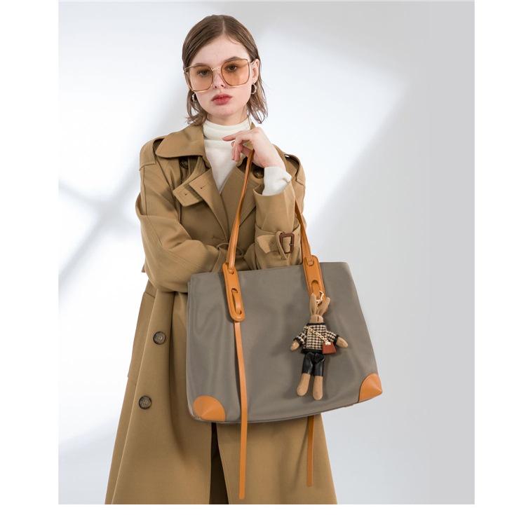 Fashion light luxury bag 2025 new niche shoulder bag handbag large capacity tote bag work commuter women's bag