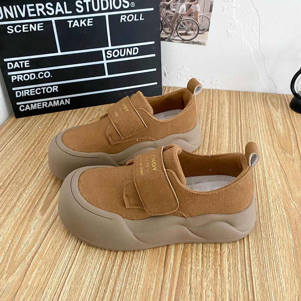 A9875 латексная стелька/тонкий бархат толстая подошва туфли женские туфли на липучке 2024 новые нишевые туфли из хлопка с круглой головкой