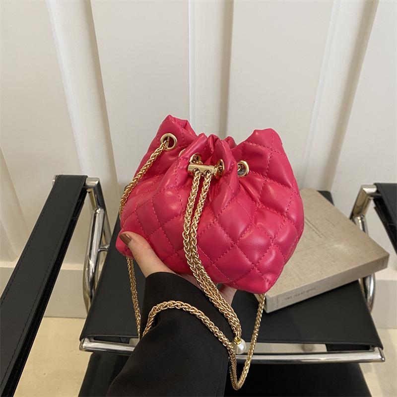 Модная фактура женская сумка счастливая сумка-ведро 2024 новая сумка женская индивидуальная сумка через плечо с бриллиантовой цепочкой сумка-мессенджер