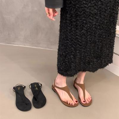 2025 новые летние черные универсальные пляжные римские сандалии на плоской подошве в ретро-стиле для отпуска, сандалии-щипки, туфельки феи