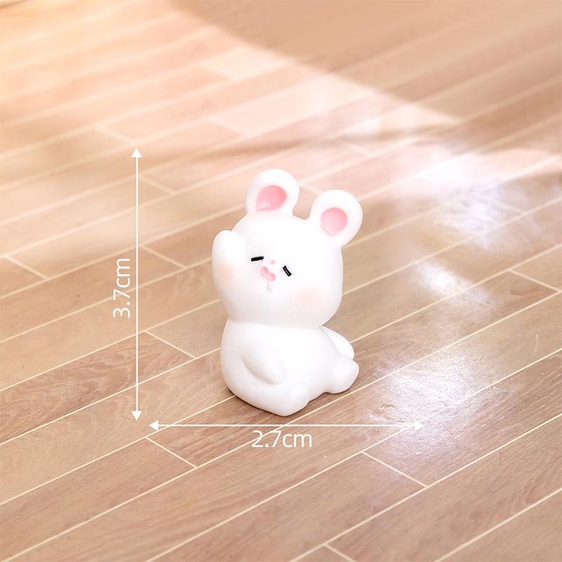 Мультяшная милая фигурка кролика из смолы, украшение для автомобиля, настольный креативный безделушка, микропейзаж, домашний декор, аксессуары