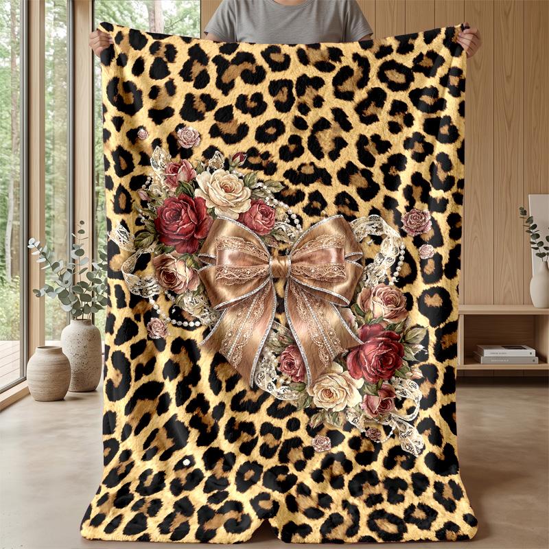 Leopard Print Fashion Pattern Theme blanket Lightweight Warm Flannel Blanket Decorative Throw Blanket for Home Decoration