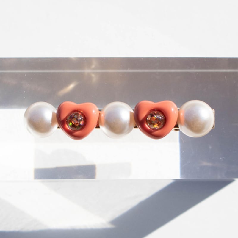 luvinball Heart & Pearl Hair Clip