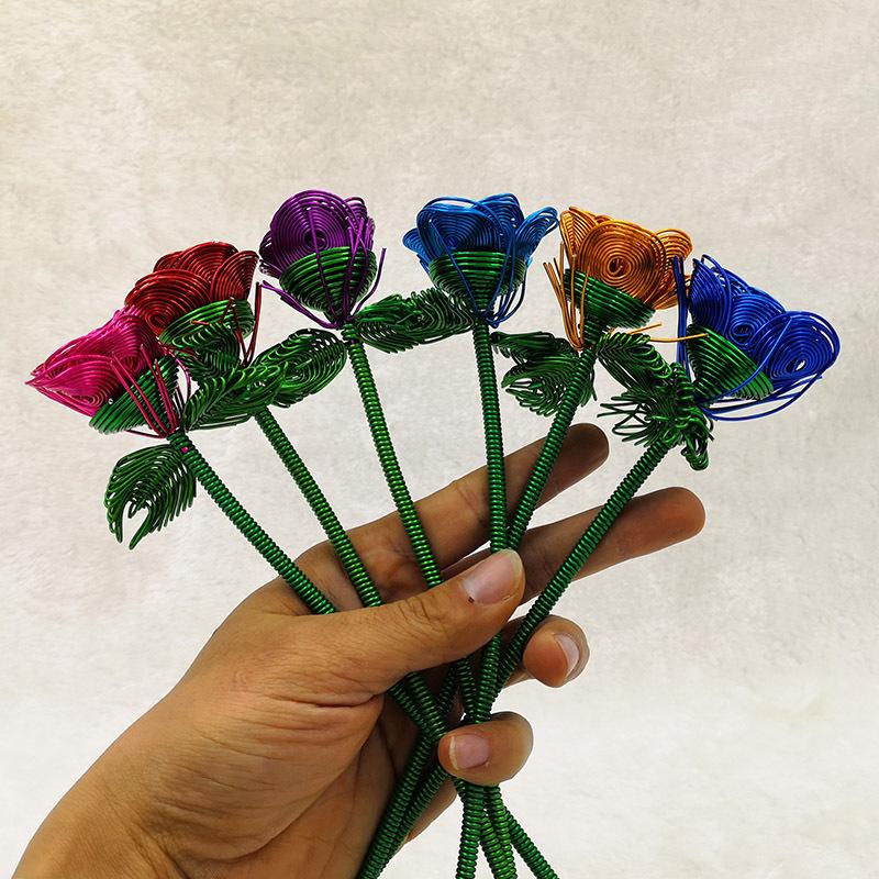 1PC Artificial Flower Couple Rose Gift Handmade Woven Rose Handicrafts Ornaments Aluminum Wire Rose Metal Model 23cm