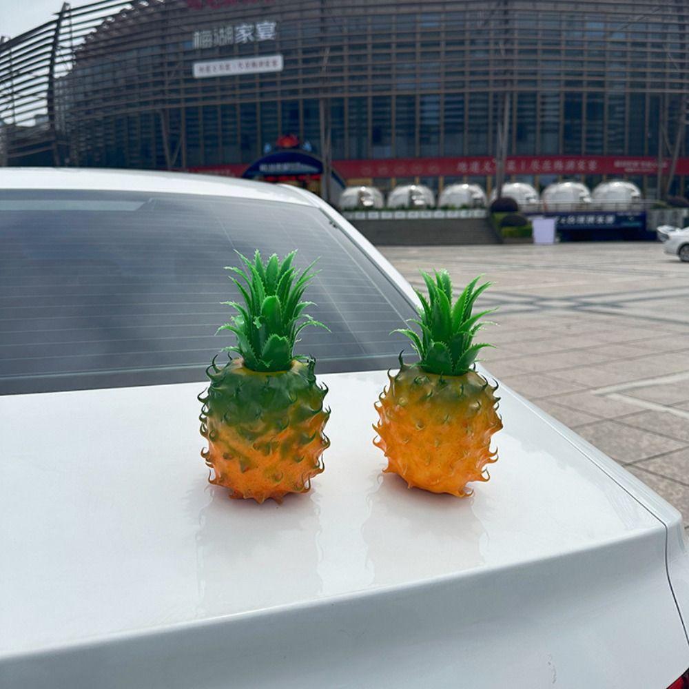 Decoration 3D Realistic Pineapple Ornament Plastics Pineapple Car Decoration Motorcycle