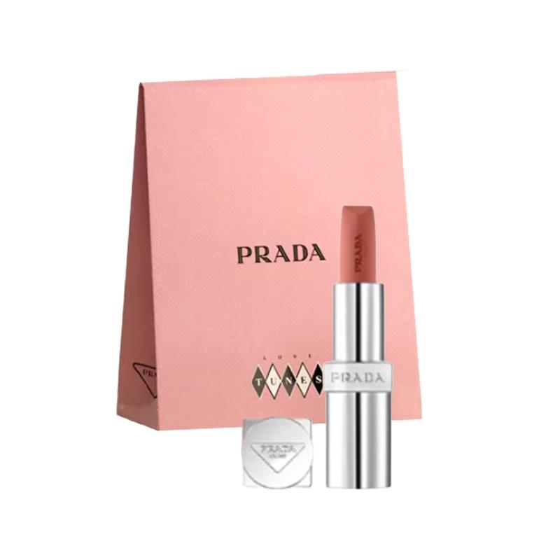 Prada Матовая Помада Ultimate Color Overlay Легкая Помада 2026 Ограниченная Серия ко Дню Святого Валентина Мягкий Туман Легко Наносится Натуральный #B101 простой нюдово-коричневый
