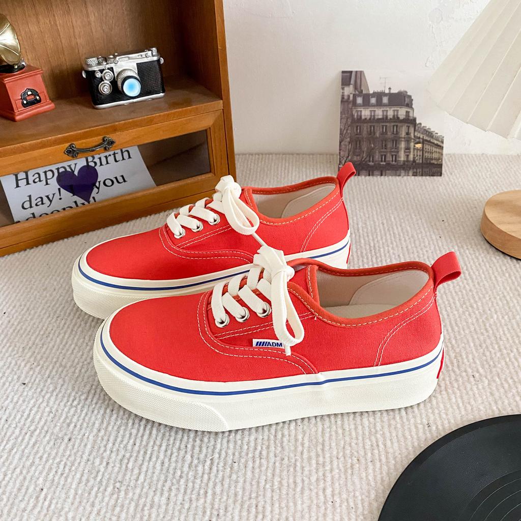 TP368 эластичные шнурки ретро-ботинки на платформе из парусины женские летние новые 2024 популярные туфли для доски универсальные маленькие белые туфли