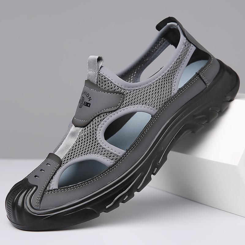 Men's Casual Mesh Hollow Breathable Beach Shoes Summer Non-slip Soft Sole Comfort Fashion Outdoor Sandals Youth Driving Slippers