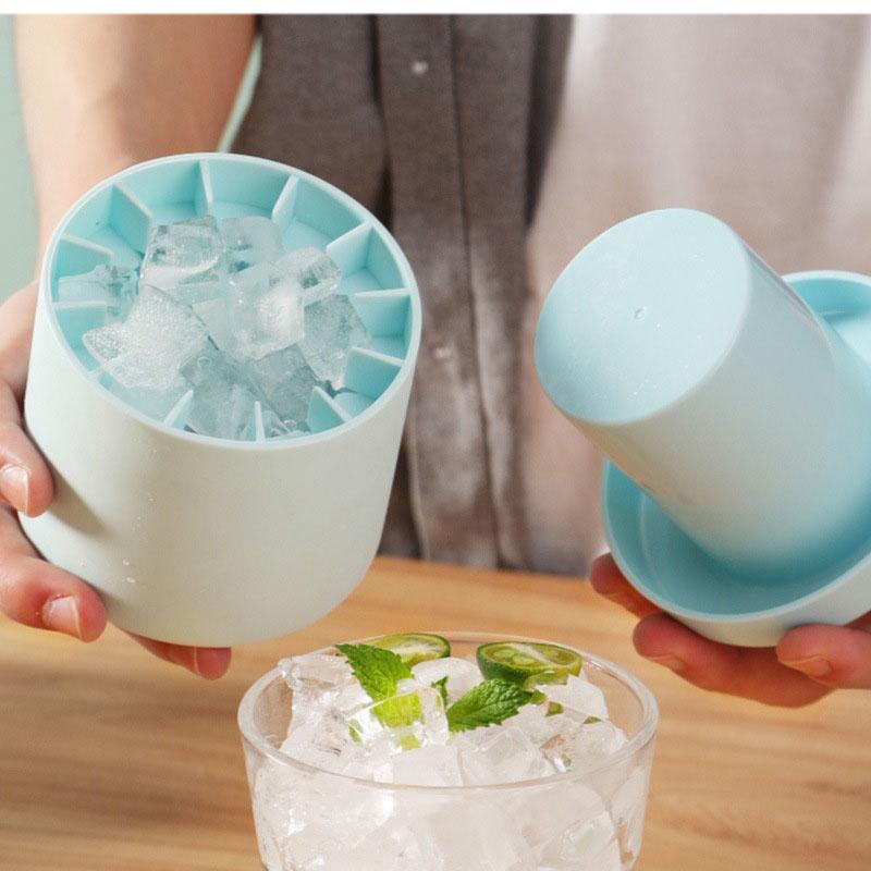 1Pc Silicone Ice Cube Mold Round Ice Bucket Summer Homemade DIY Refrigerator Freeze Ice Maker Creative Ice Cube Mold Barware Tools