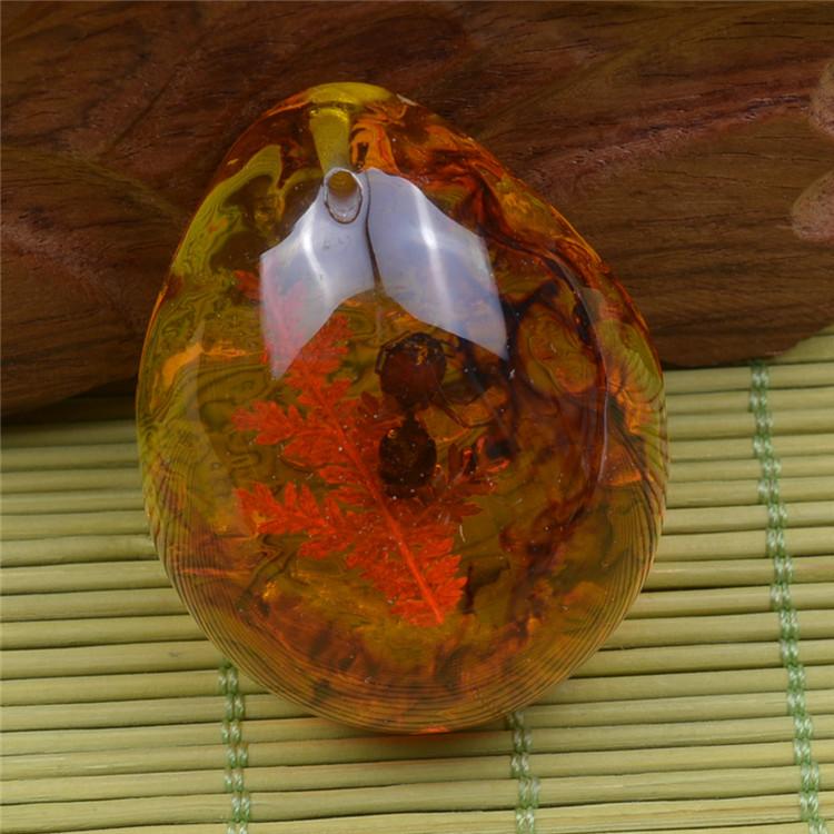 Янтарная бабочка, насекомое, каменный кулон, ожерелье, ручная полировка, подарок