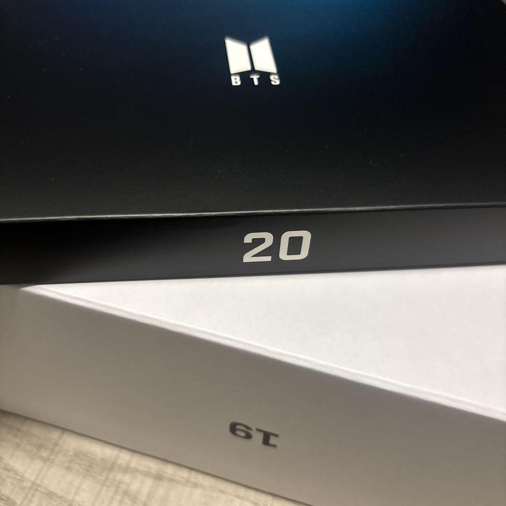 [USED] Box Only Opened BTS MEMBERSHIP MERCH BOX 19 20
