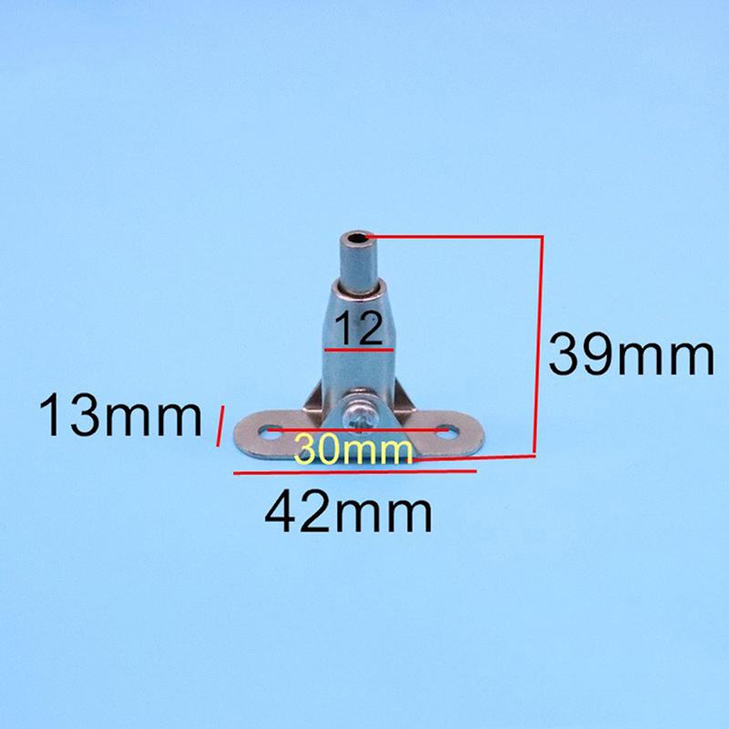 Установка афиши замка стального троса потолочной вешалки соединяя подвес