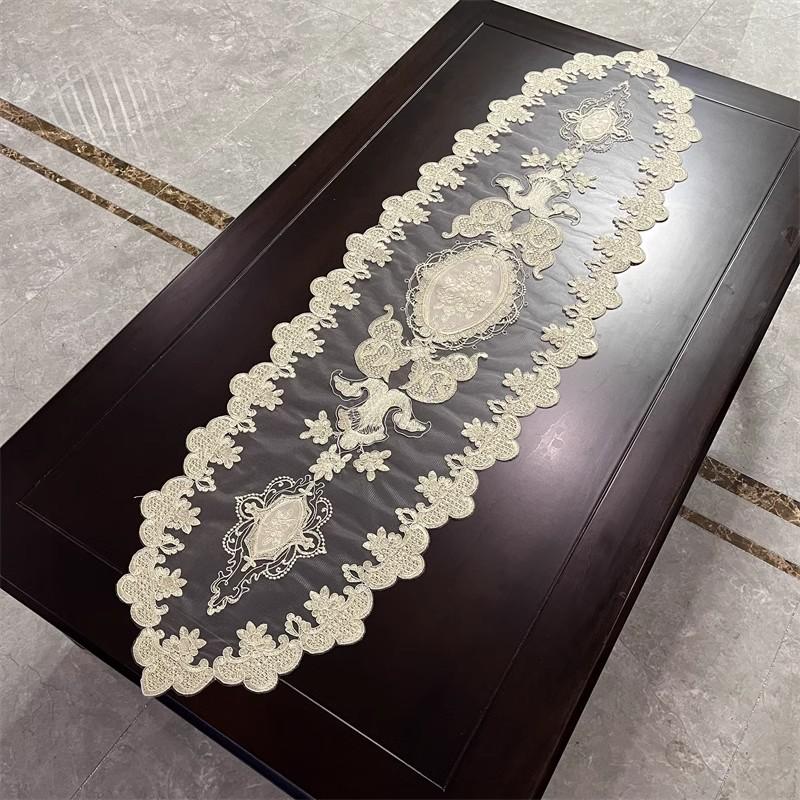 Европейская кружевная вышивка цветов Настольный флаг Дорожка для стола Чехол для скатерти для вечеринки, Рождества, свадьбы Украшение стола и аксессуары