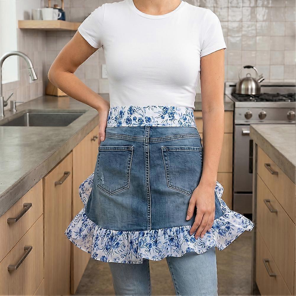 Vintage Jean Apron with Floral Lace Pockets Adjustable for Women Kitchen Gardening
