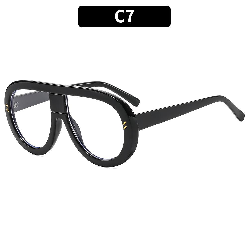 Retro Oversized Aviator-Style Sunglasses – Distinctive Oval Shades – Stylish Sun Protection for Outdoor Trips