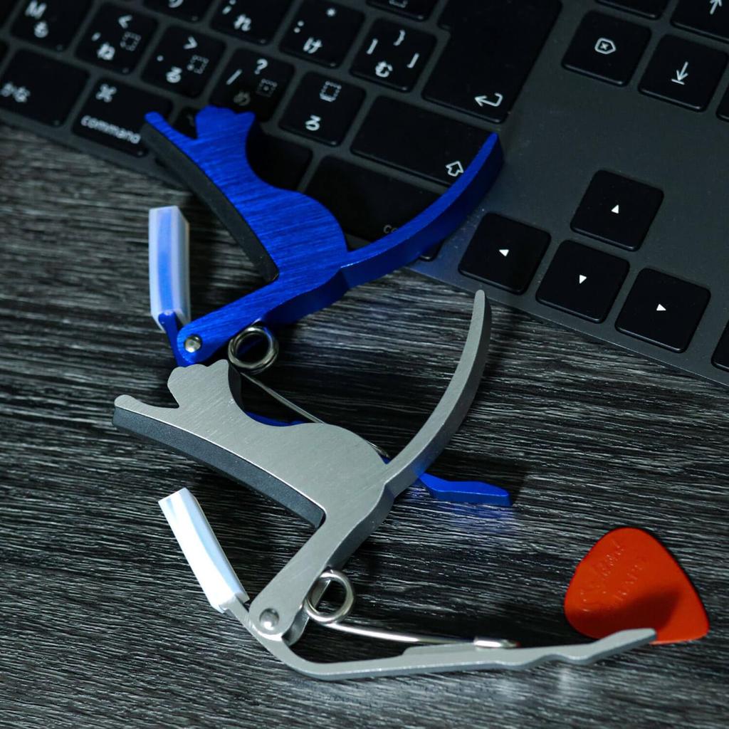 Kikutani Guitar Capo, Cat Capo, for 6-String Electric and Acoustic Guitars, Hairline Silver, GC-NEKO HSIL