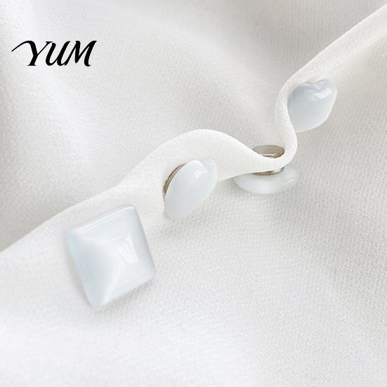 Magnetic Brooch Button Cat's Eye Stone Button, No Sew Safety Pin for Invisible Clothing Fastener Scarf Shirts Sweater, Round Square Love Heart