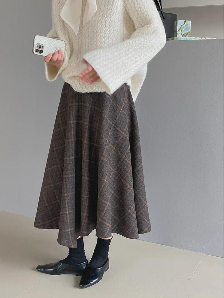 Jiangzuo 3D Cut Retro Wool Plaid Skirt 6167