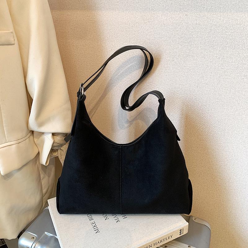 Стильная замшевая сумка-тоут на одно плечо в стиле ретро: Универсальная сумка-мессенджер большой вместимости