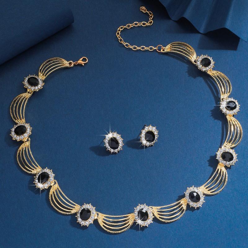 Elegant Vintage Style Black Gemstone Necklace Earrings Set Women Gold-Toned Alloy Chain Jewelry