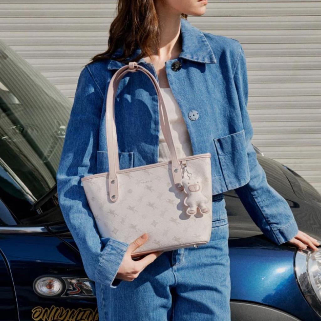 NUCELLE Pegasus Tote Bag, Commute Bag, Shoulder Bag, Pink, for 11-inch Laptop
