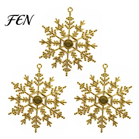 Indoor Outdoor Christmas Tree Decorations 3Pcs Snowflakes Ornaments, 10cm Glitter Hanging Plastic Snowflake Shatterproof Decor for Winter Wonderland