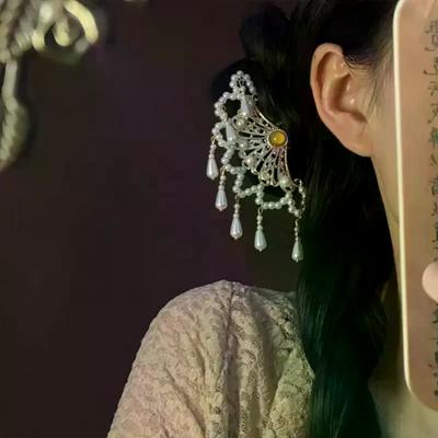 1 шт. Жемчужный гребень для волос Женский гребень Hanfu Cheongsam Боковой зажим для волос Древнее жемчужное украшение для волос с кисточкой Зажим для волос Hanfu