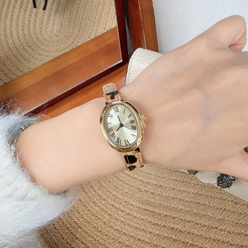 New Leather Leopard Print Vintage Luxury Women'S Quartz Watch, High-End Women'S Wristwatch, Timepiece And Accessories.